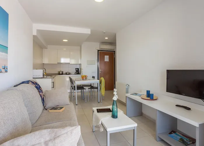 Pierre & Levante - Adults Recommended Apartament *