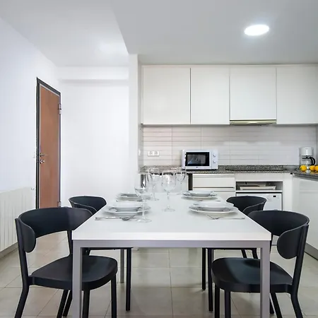 Pierre & Levante Apartamento