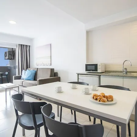 Pierre & Levante Apartamento Benidorm