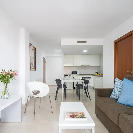 Pierre & Levante Apartamento